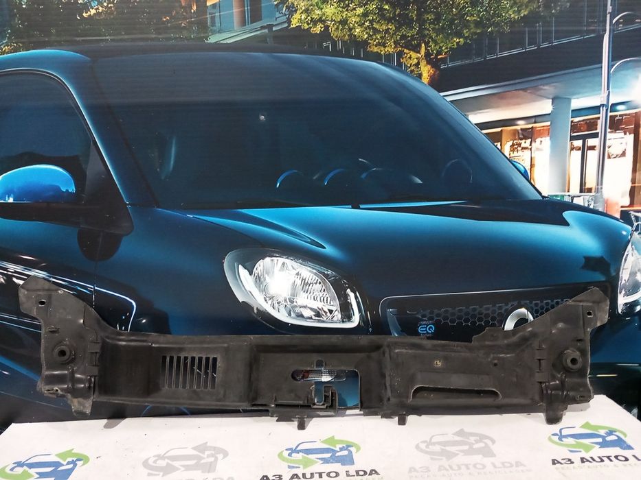 Frente superior Volvo C30