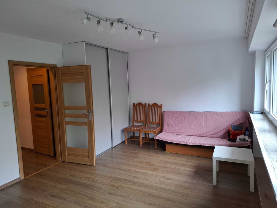 Kawalerka z balkonem na Starych Bielanach, bezpośrednio