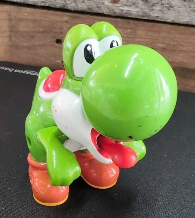 McDonalds Yoshi Super Mario Happy Meal Toy 2 Nintendo