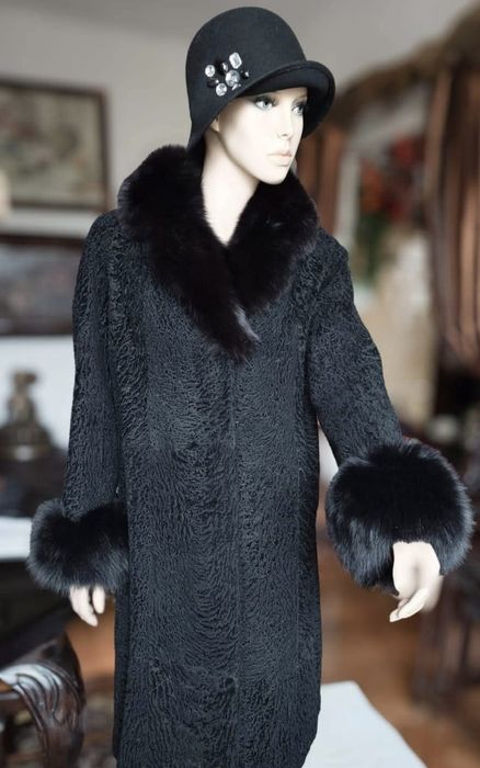 Futro karakul Tokyo.