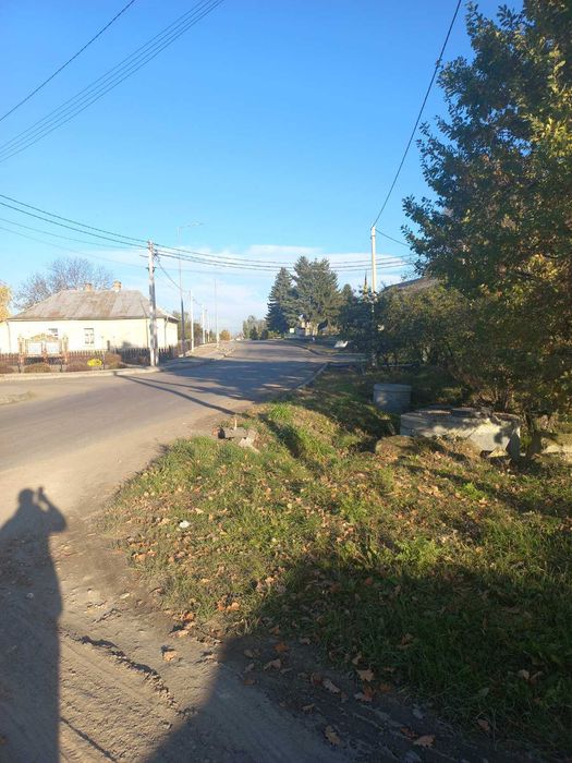 Нежитлова будівля с. Батятичі