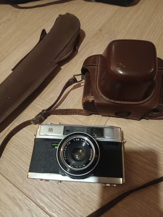 Máquina fotográfica Minolta