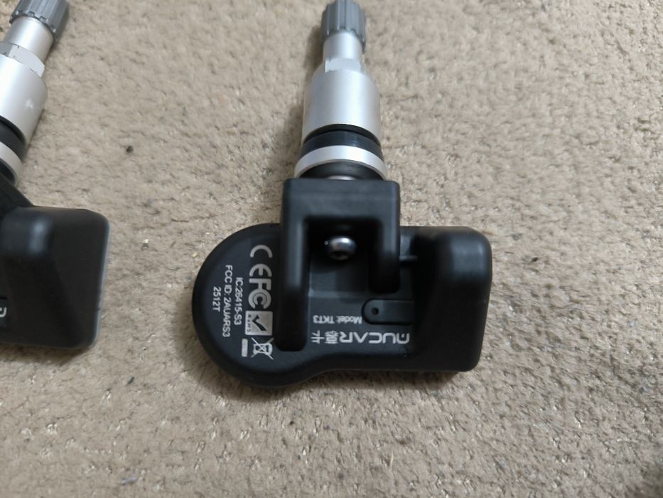 Продам датчики давления шин