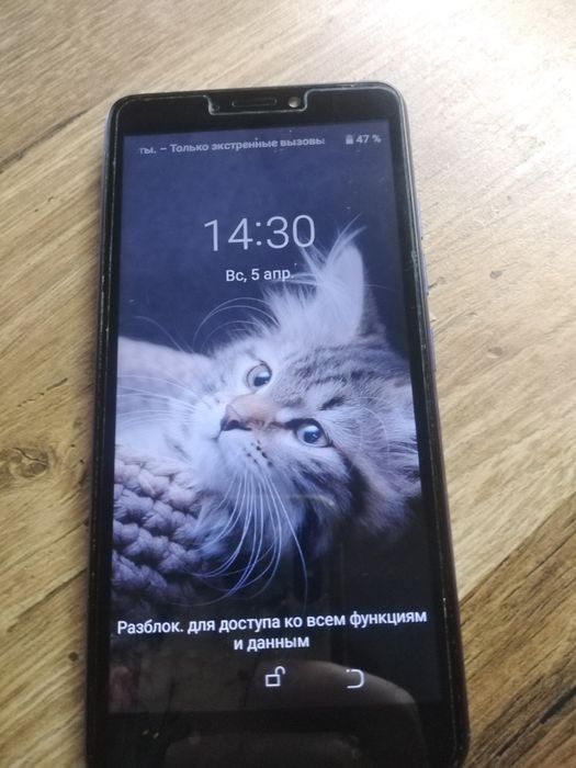 Смартфон   Tecno
