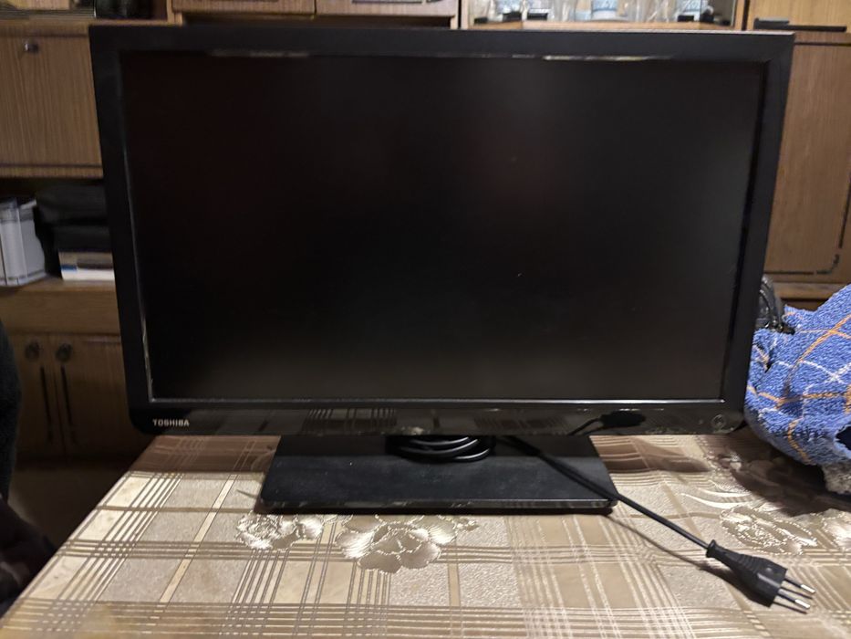 Sprzedam telewizor monitor toshiba 22cale 50Hz prosze przeczytac opis!