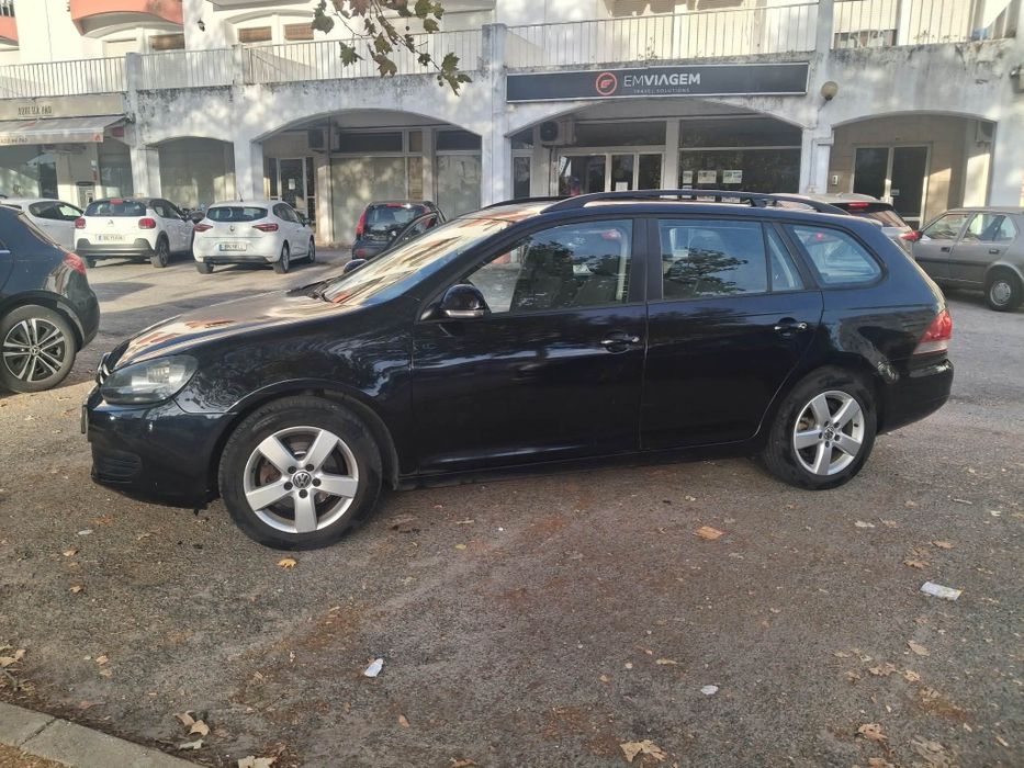 VW Golf VI Variant 1.6 TDi Confortline (2012) – Apenas 150.000 km! Nacional