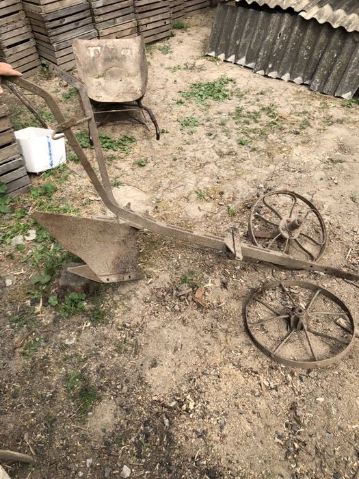 Конный плуг австрийский