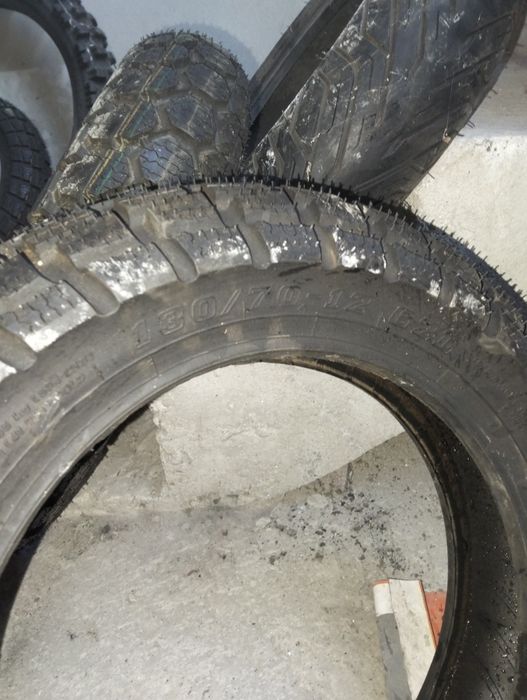 Vendo pneus para monkey ou scooters