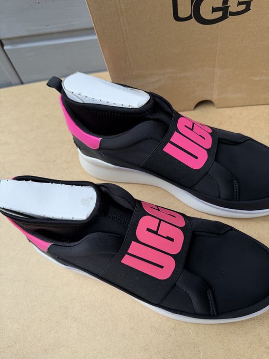 Nowe sneakersy UGG wsuwane buty damskie 38
