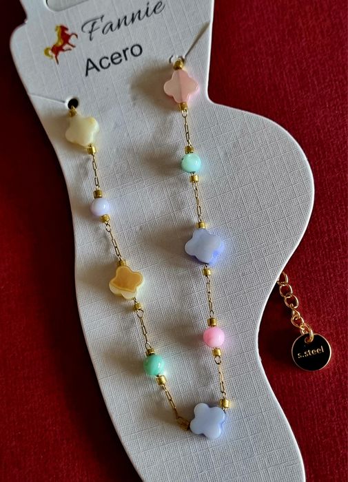 Ankle bracelets, stainless steel, with colorful clovers/hearts. Extender included