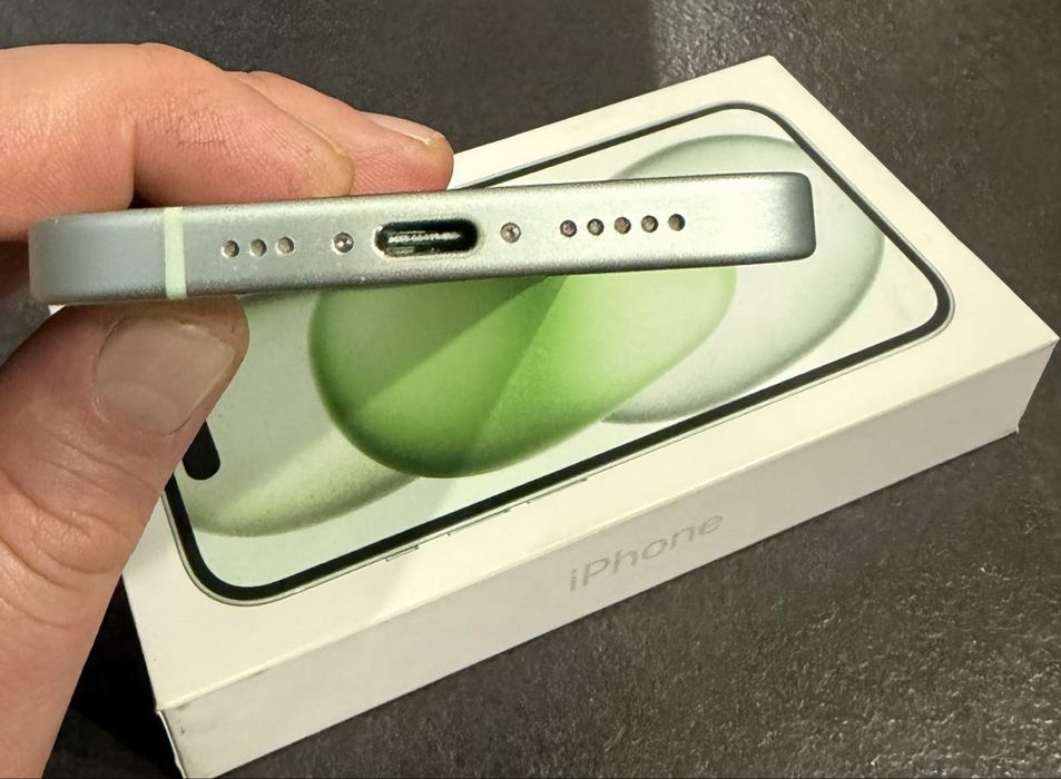 iPhone’a 15  na 256