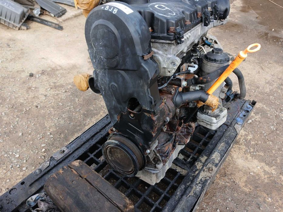 Двигун 1.9 TDI  BLS  BJB  Фольксваген Caddy Touran Golf Passat Skoda