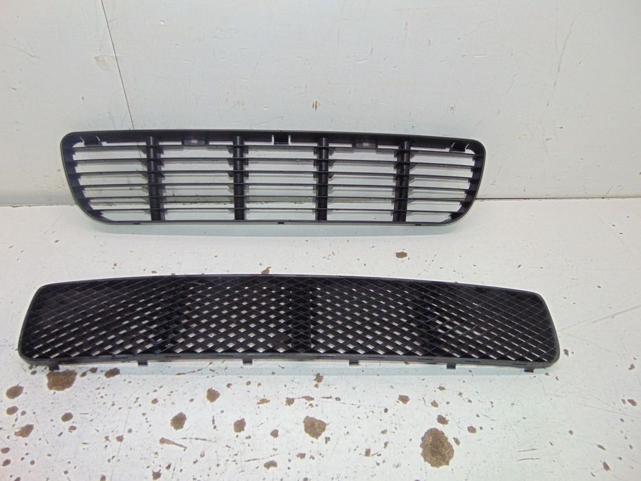 VW Polo grelhas para-choques