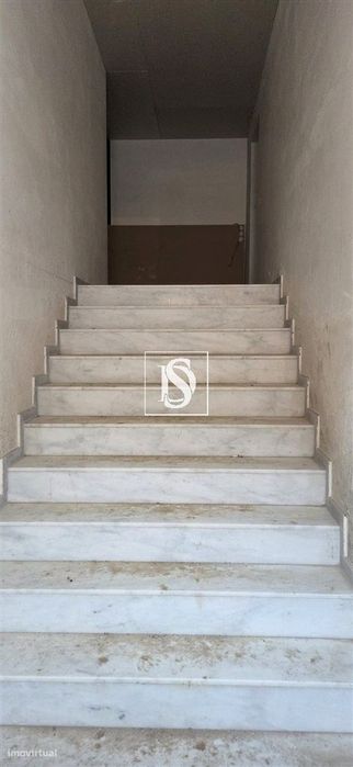 T2 Novo com Varanda e Garagem em Nogueira, Braga | 359.000 €