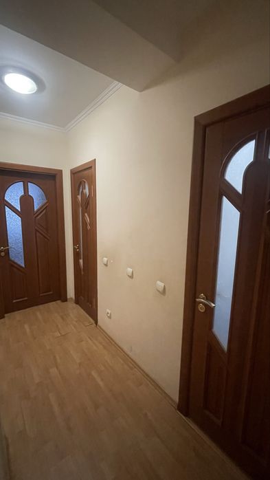 Продам 3-х комнатную квартиру в Центре