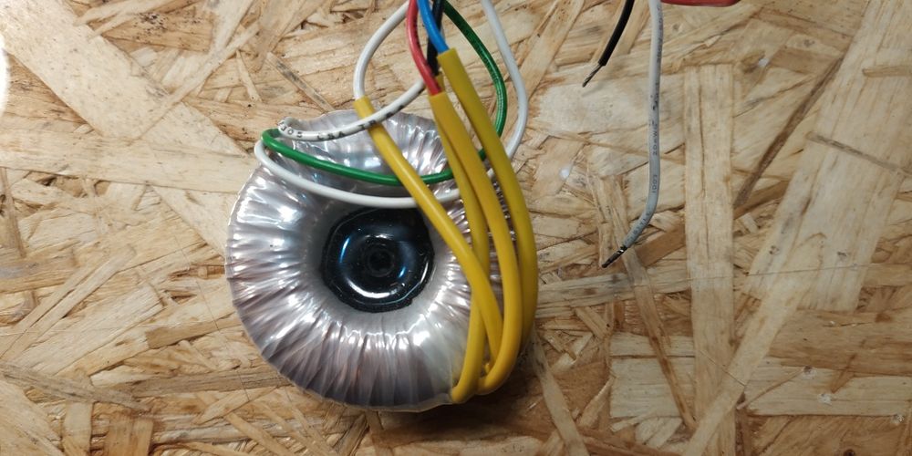 Toroidal Transformers.439690484369346564