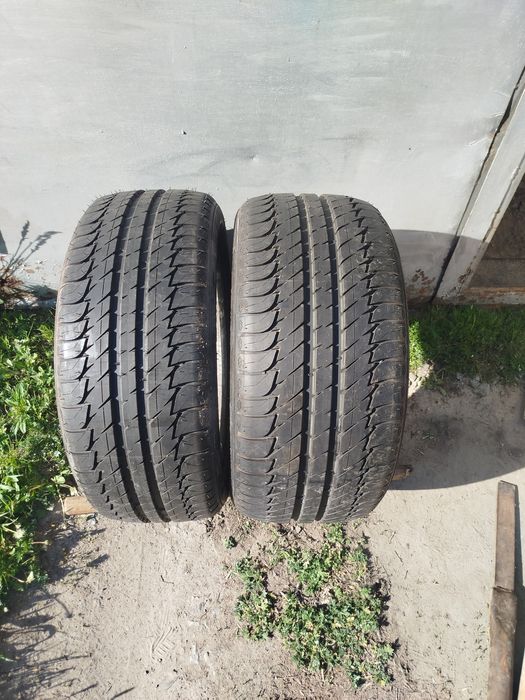 Продам комплект різношироких шин R17