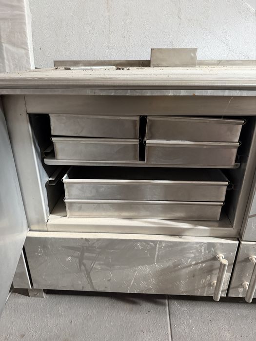 Fogao a lenha com banca