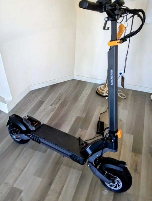 Trotinete elétrica - AUSOM L2 Dual Motor - COMO NOVA!