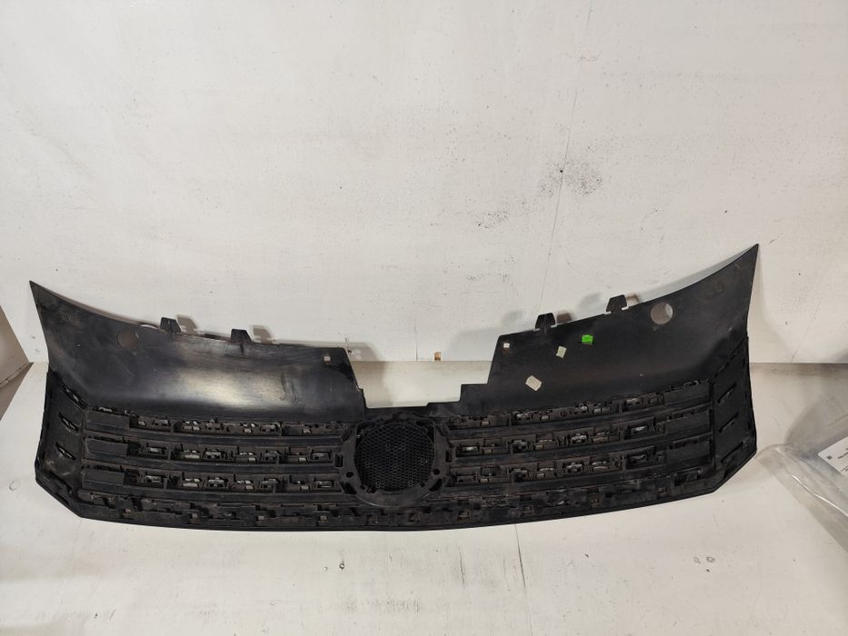 VW PASSAT B7 10- Grill Atrapa Przód Przednia Emblemat Oryginał WLKP