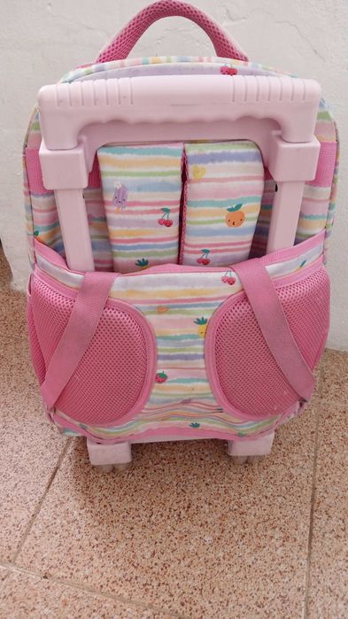 Mochila com rodas Menina