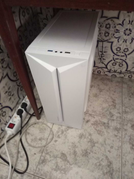 Vendo PC gamer usado