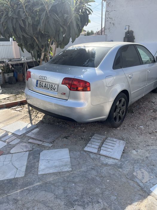 Troco audi  a4 por carrinha de 7 a 9 lugares