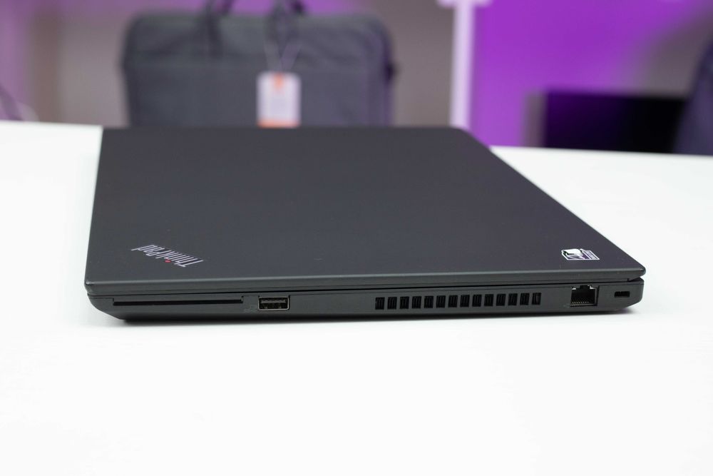 Lenovo ThinkPad P15s Gen 1 i7-10610U 16RAM 512SSD Quadro P520 FHD IPS 15,6"