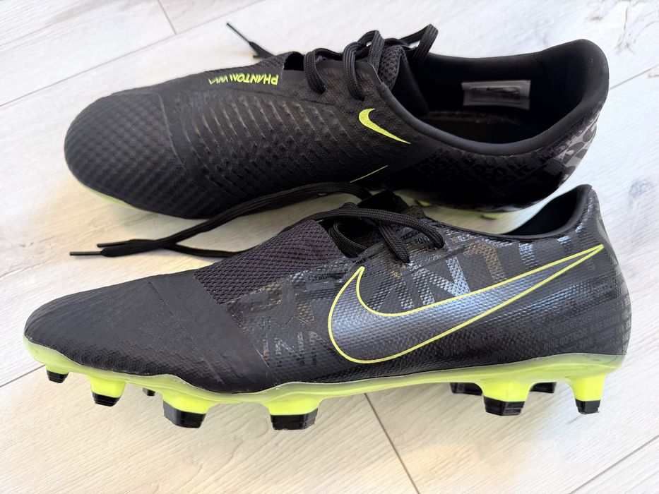 Buty do pilki nożnej korki Nike Phantom Venom Pro FG