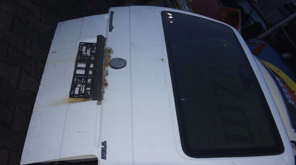 VW Transporter T4 klapa tylna szyba tylna