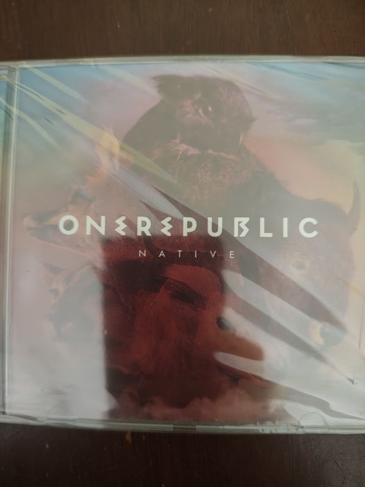Vários CDs de música novos