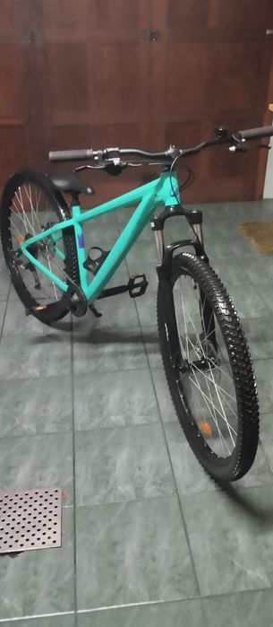 Rockrider explore 100 roda 29 M nova