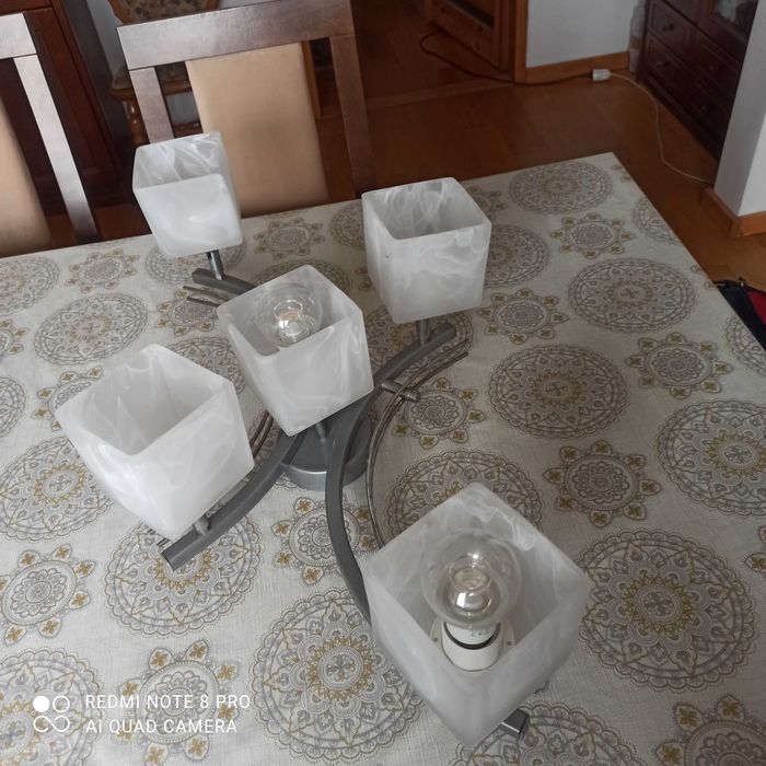 Lampa sufitowa, żyrandol do pokoju