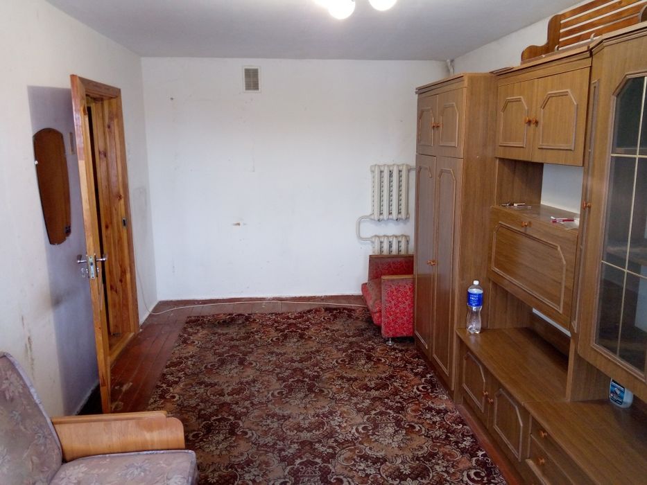 Продам 2 кімнати в гуртожитку