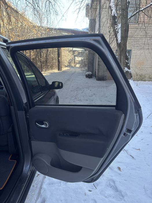 ПРОДАМ Renault Scenic