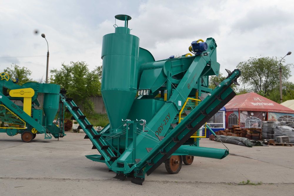 Очисник вороху  ОВС-25У зциклоном і збільшеним вивантаженням ОВС-25.