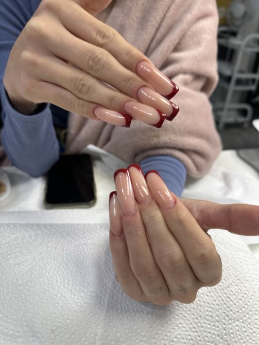 Modelki na paznokcie do poszerzenia portfolio