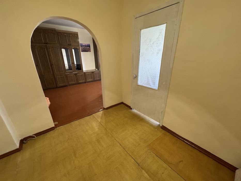Продам 3-кімнатну квартиру покращеного планування