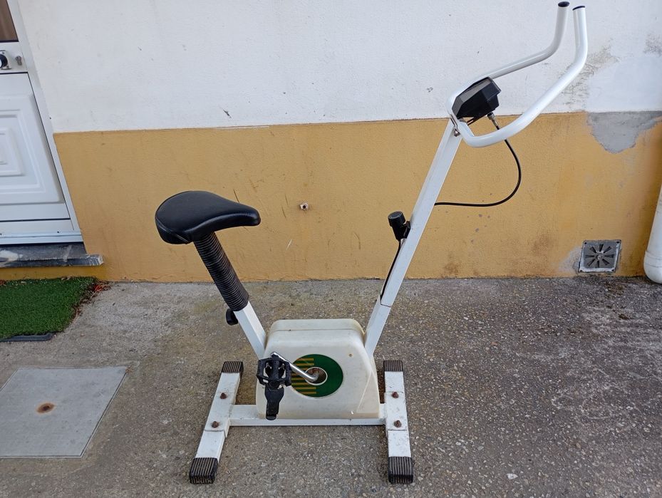 Bicicleta de ginástica