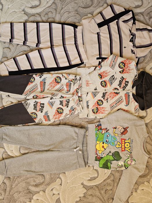 Костюм на 3-4 роки