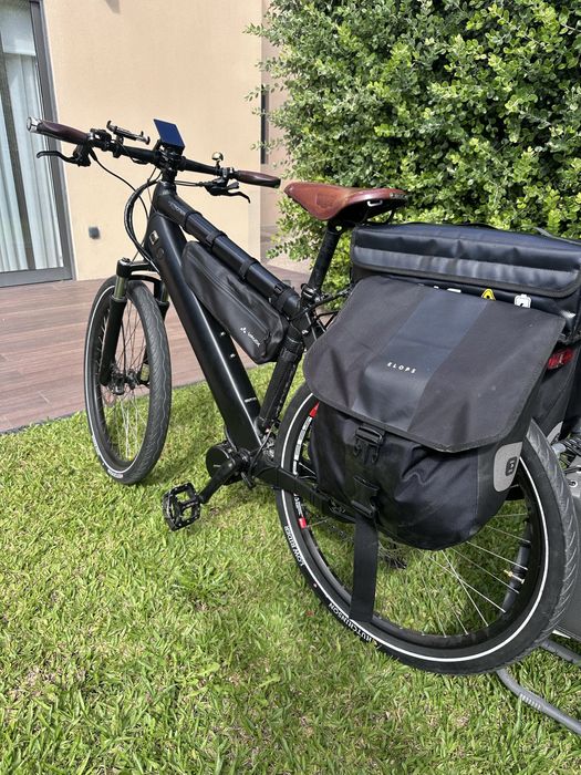Bicicleta Electrica Stromer com motor sistema electrico totalmente novo. Motor, bateria e roda tras. Com luz à frt e atras automatica. LCD .