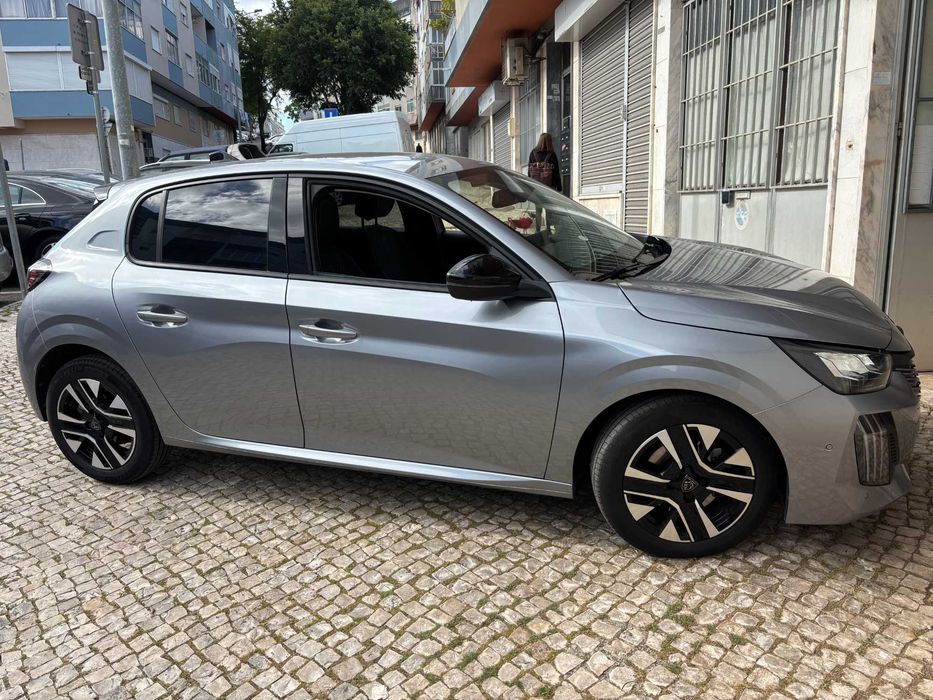 Peugeot 208 1.2 100cv