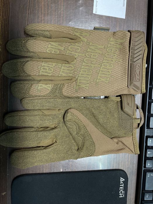 Тактичні рукавиці бренду Mechanix Original в кольорі Coyote.