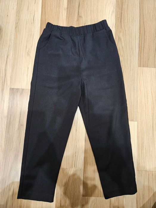 Czarne spodnie dziewczęce 116 Reserved
