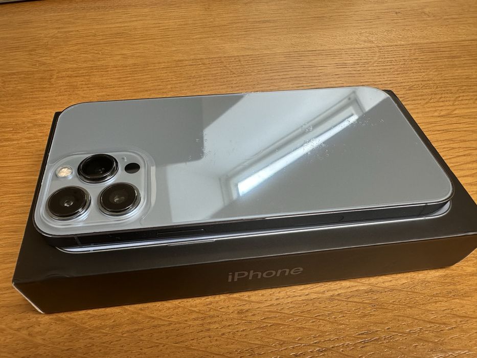 iPhone 13 Pro Max 256 GB Sierra Blue, Bateria 100%