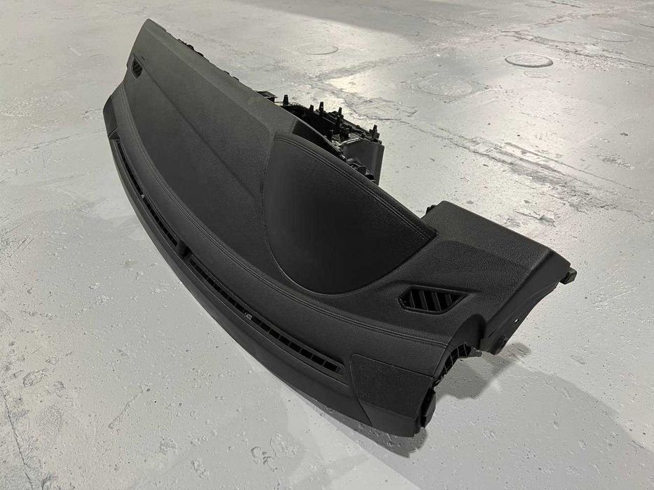 Торпеда передня панель приладів з подушкою безпеки airbag VW Volkswagen Passat B8 / B9 nms 2
