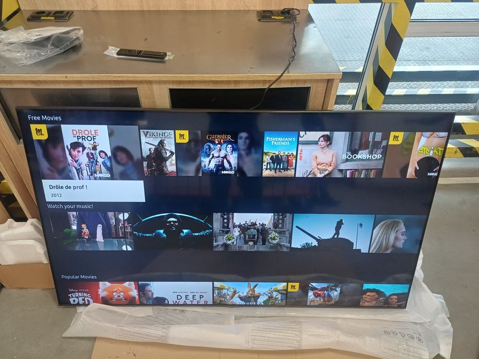 Новий телевізор 75 дюймів Самсунг Samsung Smart TV 4K ULTRA HD
