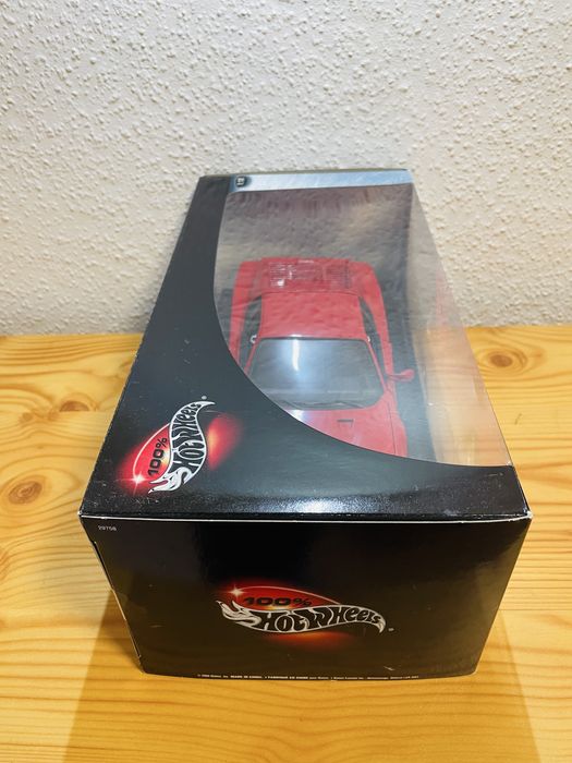 Модель автомобіля Hot Wheels 1:18 Ferrari F512M Testarossa: 3 300