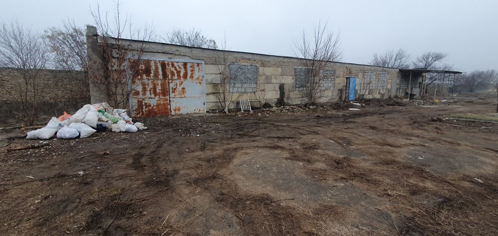 Продам Склад. Територию со складом в Татарбунарах