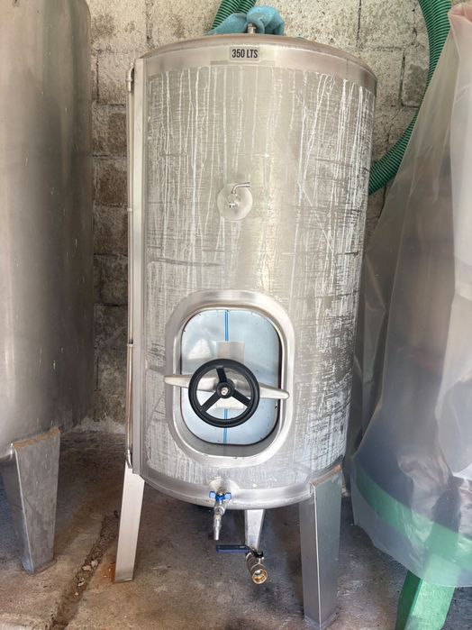 Cuba em Inox 350L - Usada 1 vez